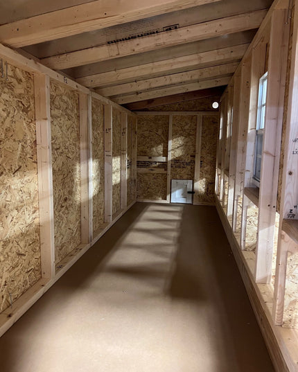 Jumbo Chicken Coop - Up to 30 Chickens